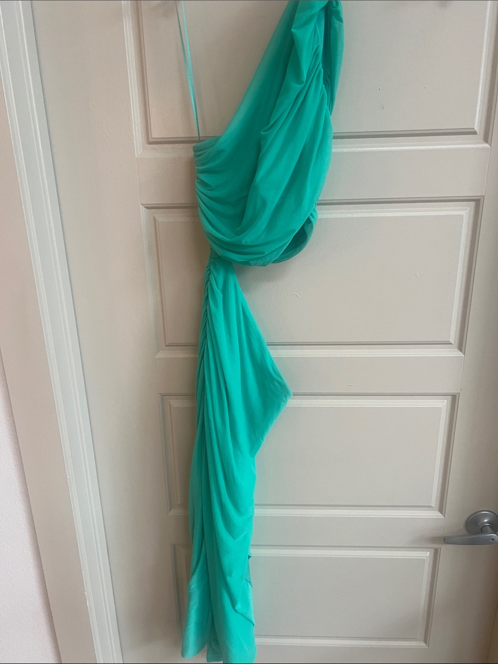 Express One Shoulder Cutout Ruched Midi Dress S home coming Vacay Cocktail - Picture 4 of 7